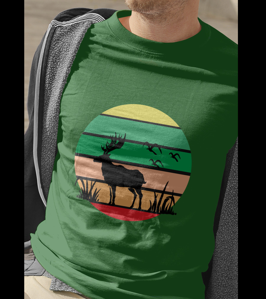 Lonely Reindeer Under The Sunset With Striped Background And Birds T-Shirt