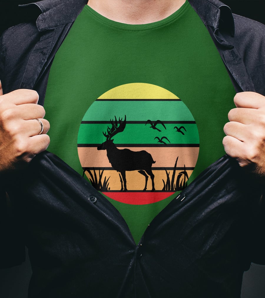 Lonely Reindeer Under The Sunset With Striped Background And Birds T-Shirt