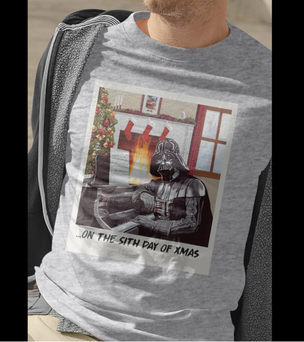 Darth Vader On The Sith Day Of Xmas By Fireplace T-Shirt