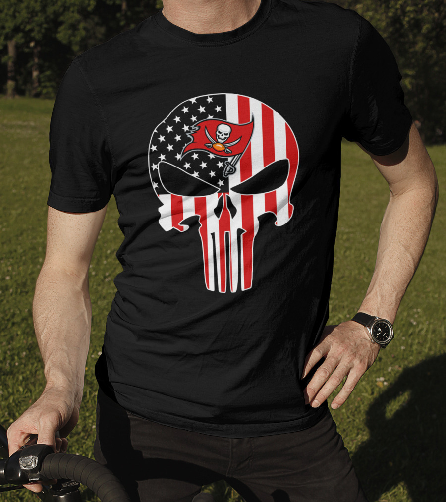 Buccaneers Punisher Skull American Flag T-Shirt