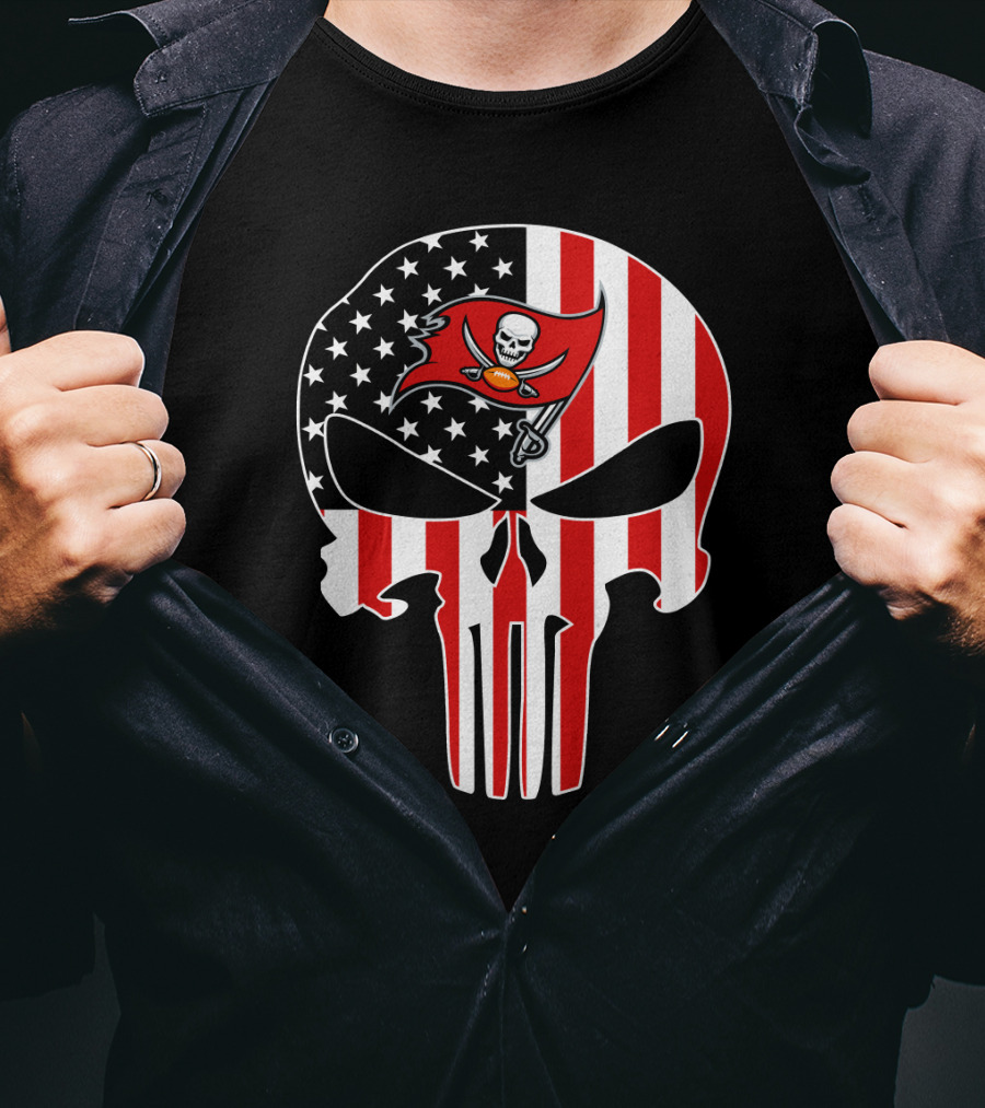 Buccaneers Punisher Skull American Flag T-Shirt