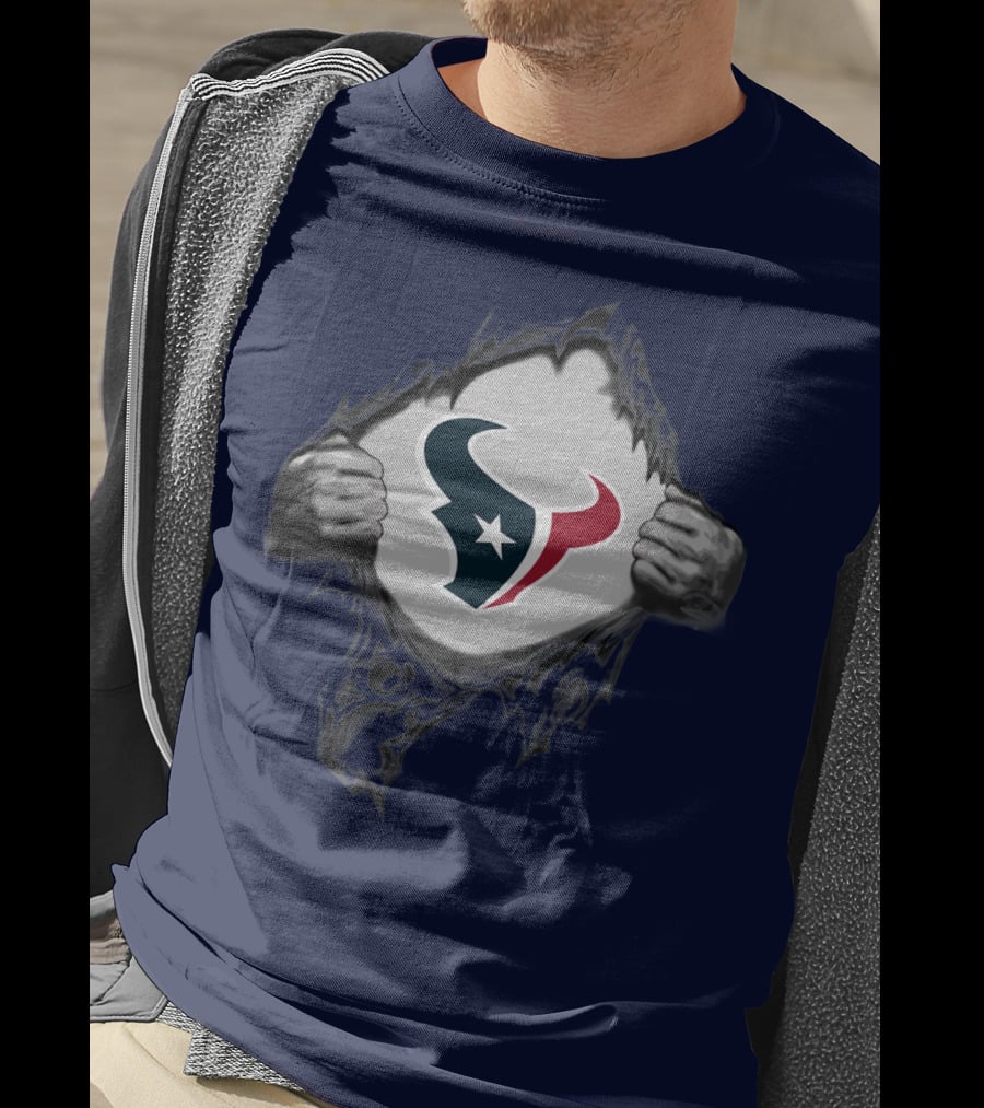 Texans Strong Bull Logo Rip Patriots T-Shirt