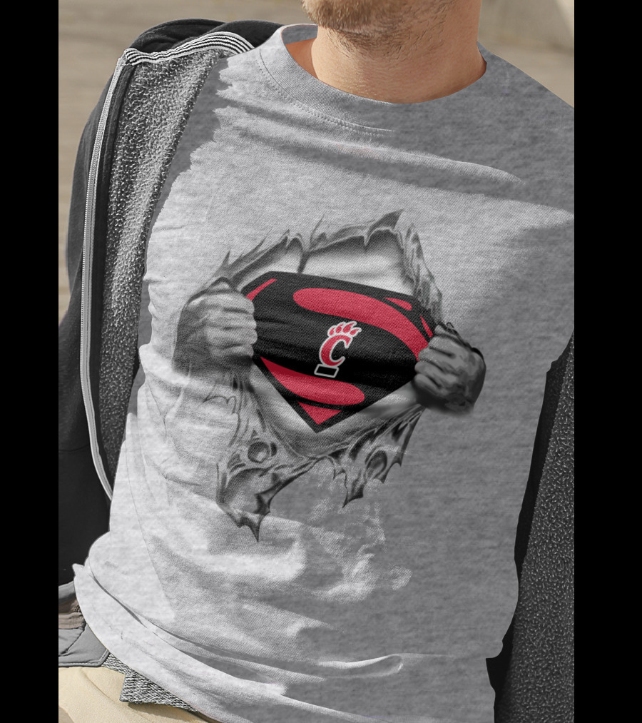 Cincinnati Bearcats Superhero T-Shirt