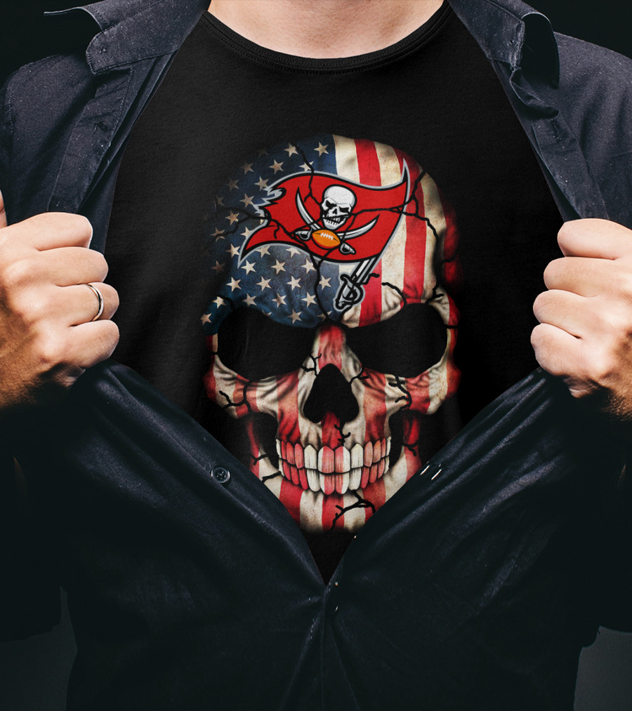 Buccaneers American Flag Skull T-Shirt
