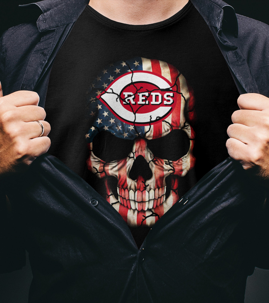 Reds American Flag Skull T-Shirt