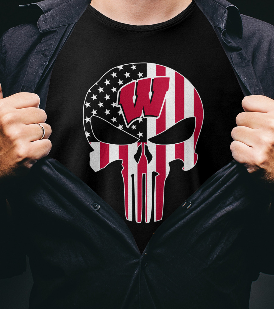 Wisconsin Badgers W Punisher Skull American Flag T-Shirt