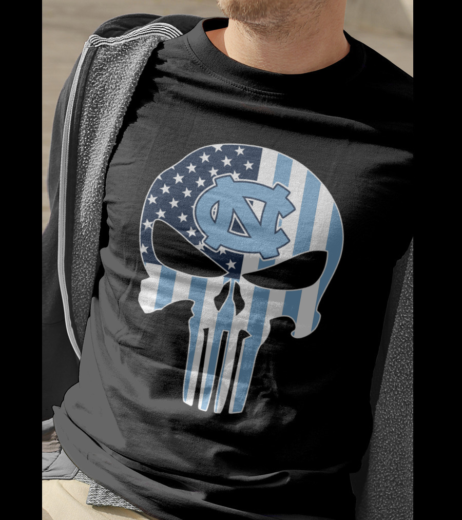 North Carolina Tar Heels Skull American Flag T-Shirt