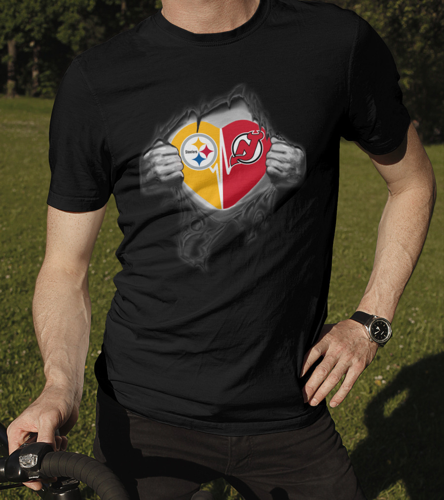 Steelers New Jersey Devils Heart Logo Fan Tribute T-Shirt