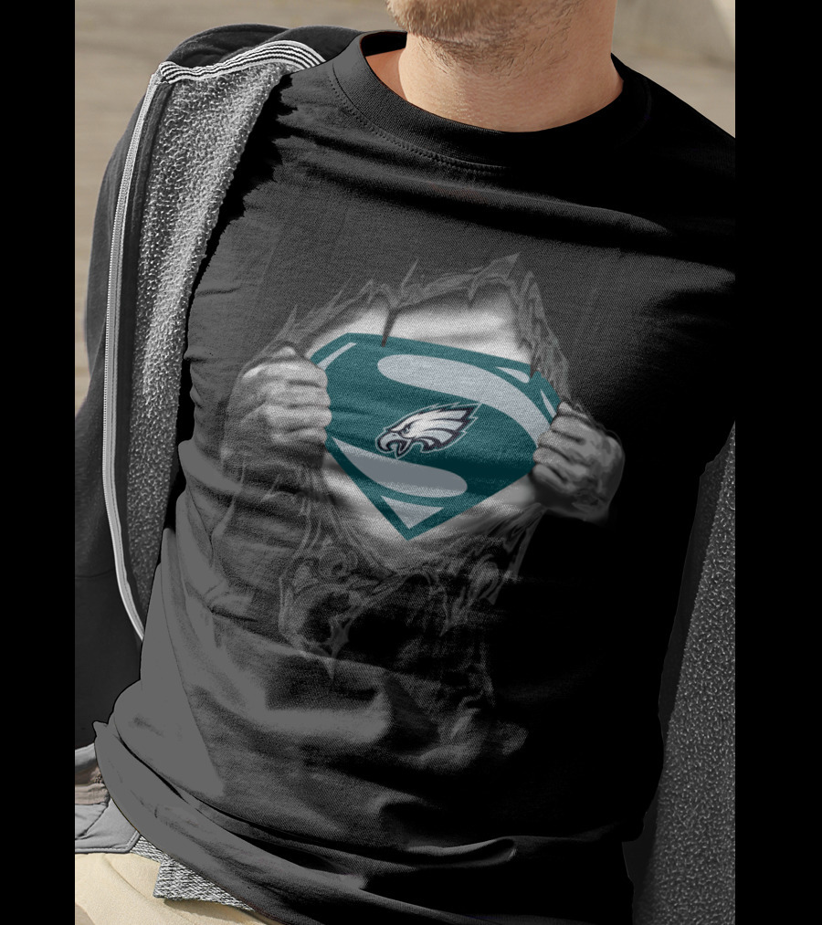 Philadelphia Eagles Logo Superman Style 36 Fan T-Shirt