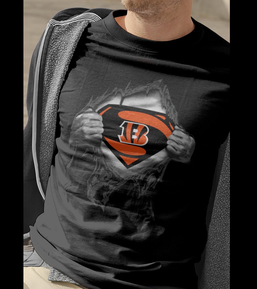 Cincinnati Bengals Super Fan Logo Reveal T-Shirt