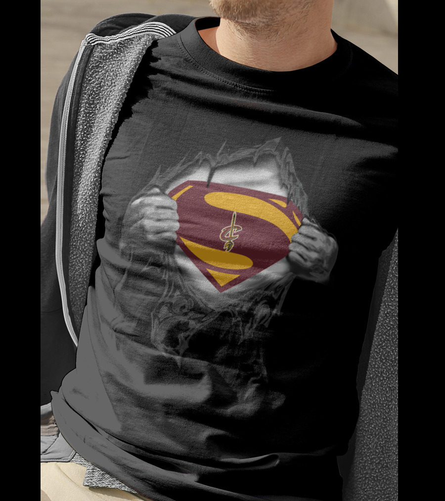 Superman Cavs Shield 87 Cleveland Cavaliers T-Shirt