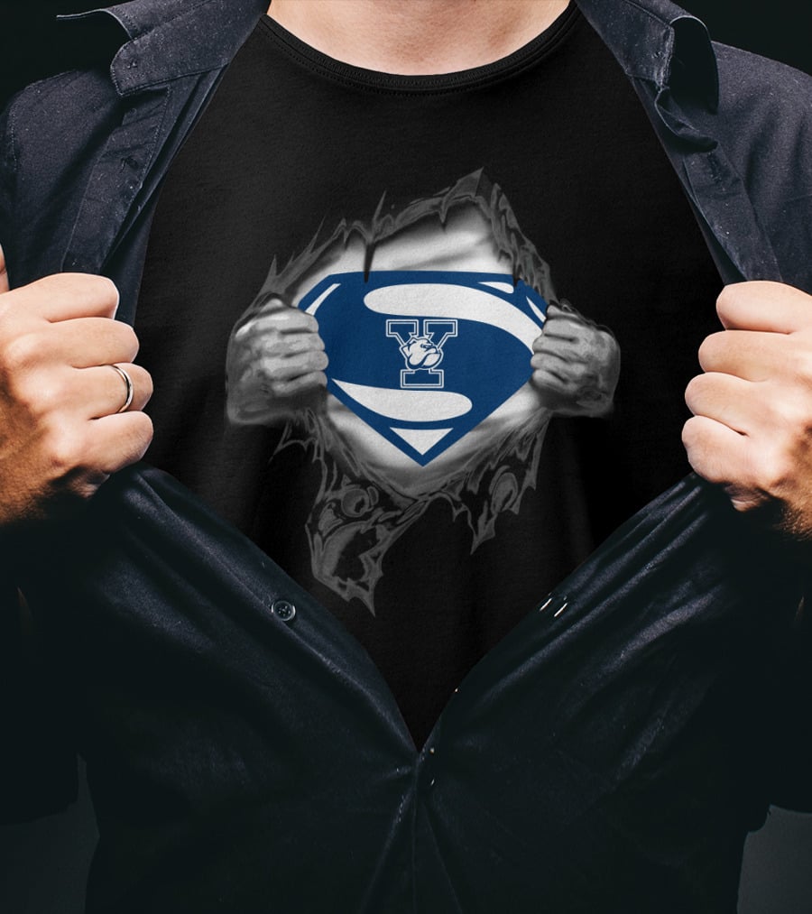 Yale Bulldogs Superman Logo Style T-Shirt
