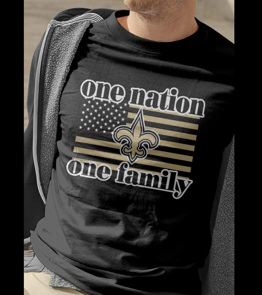 One Nation One Family American Flag Fleur-De-Lis 11 Saints T-Shirt