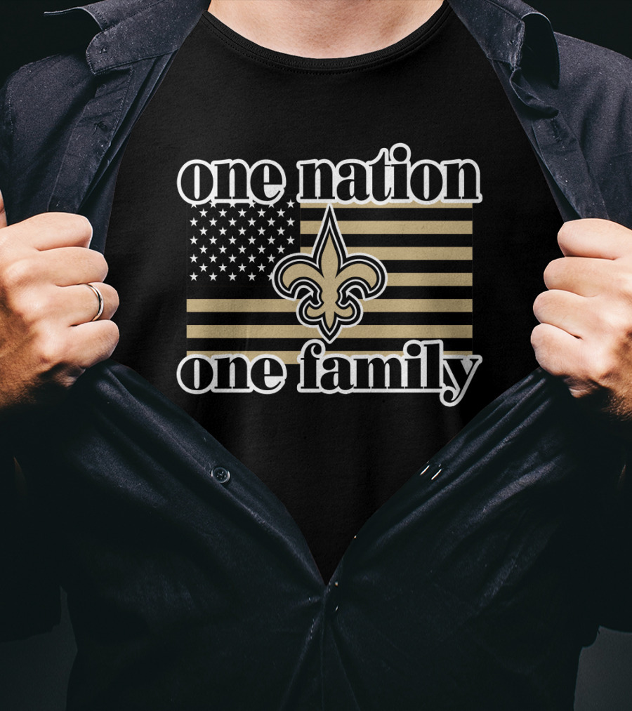 One Nation One Family American Flag Fleur-De-Lis 11 Saints T-Shirt