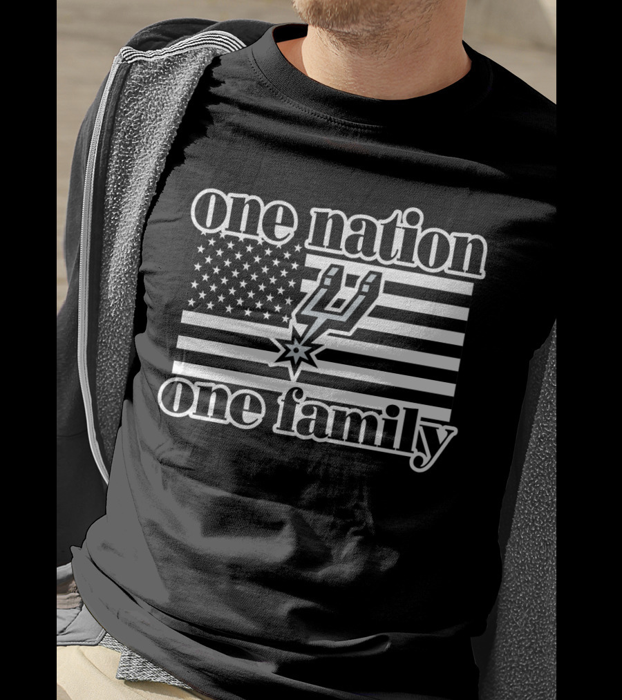 San Antonio Spurs One Nation One Family American Flag T-Shirt