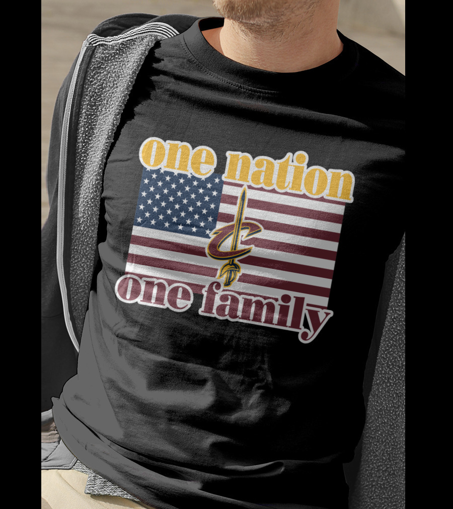 One Nation One Family Cleveland Cavaliers American Flag T-Shirt