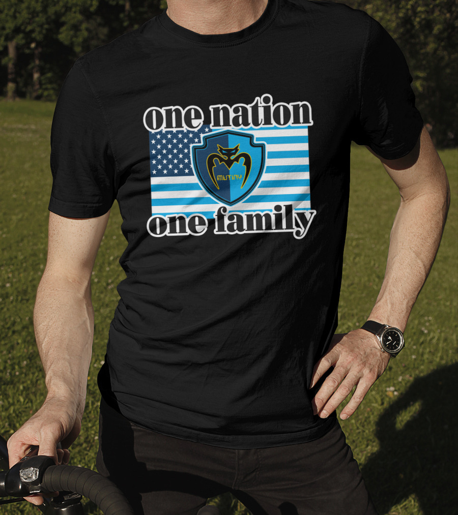 One Nation One Family Tampa Bay Mutiny American Flag T-Shirt