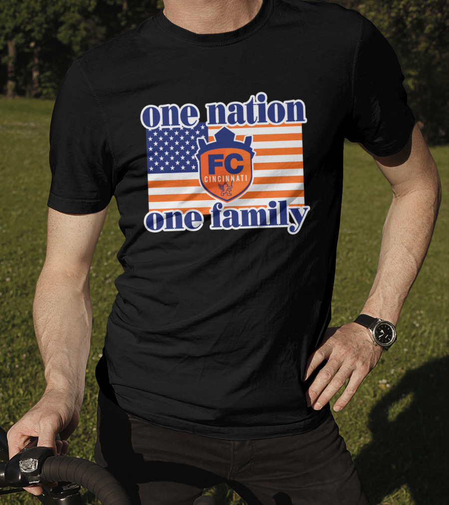 One Nation One Family Fc Cincinnati United States Flag T-Shirt