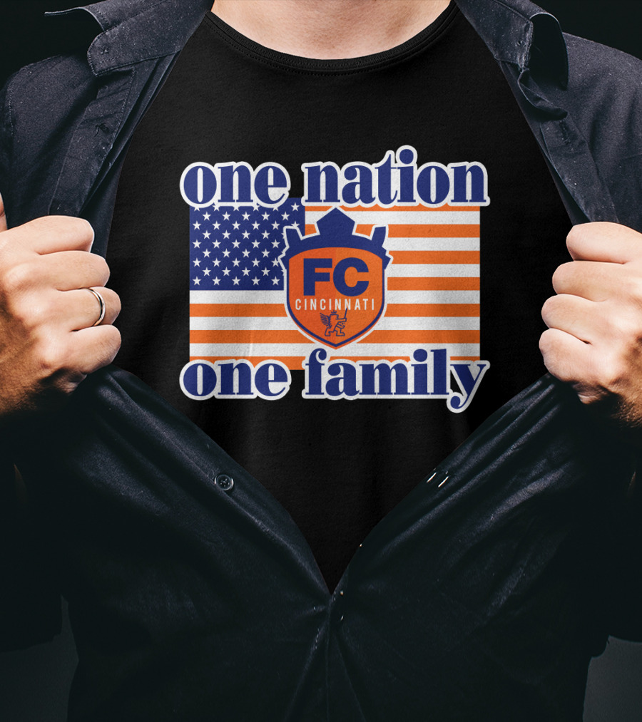 One Nation One Family Fc Cincinnati United States Flag T-Shirt