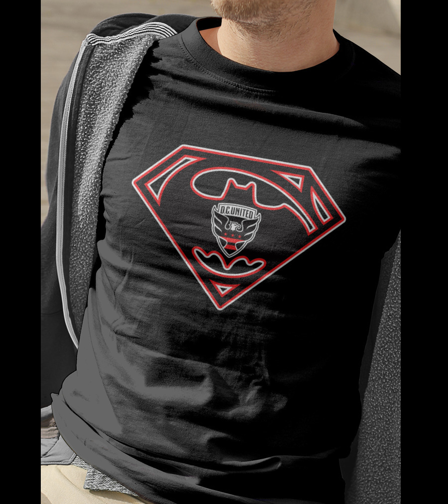 Dc United Superman Logo Badge T-Shirt