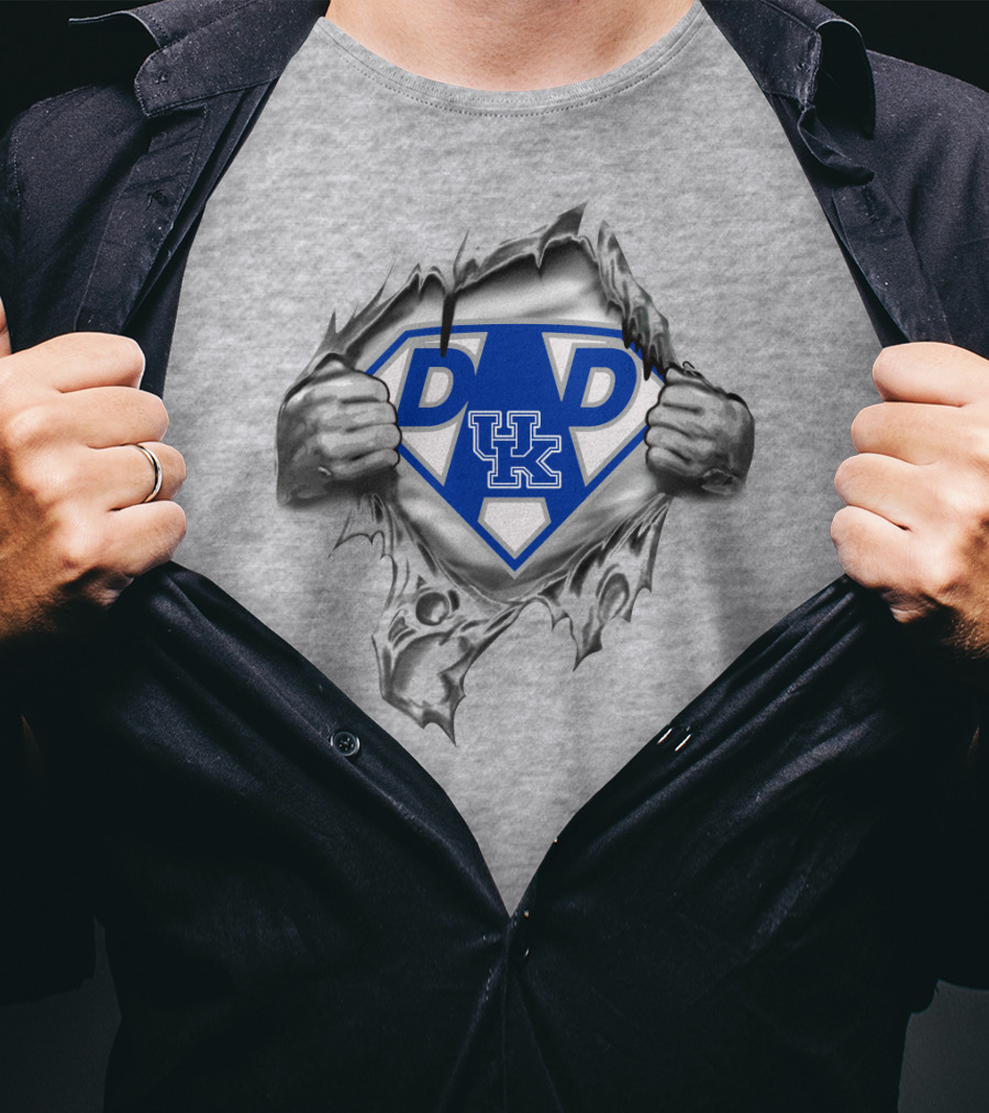 Uk Wildcats Super Dad Shield Burst Through T-Shirt