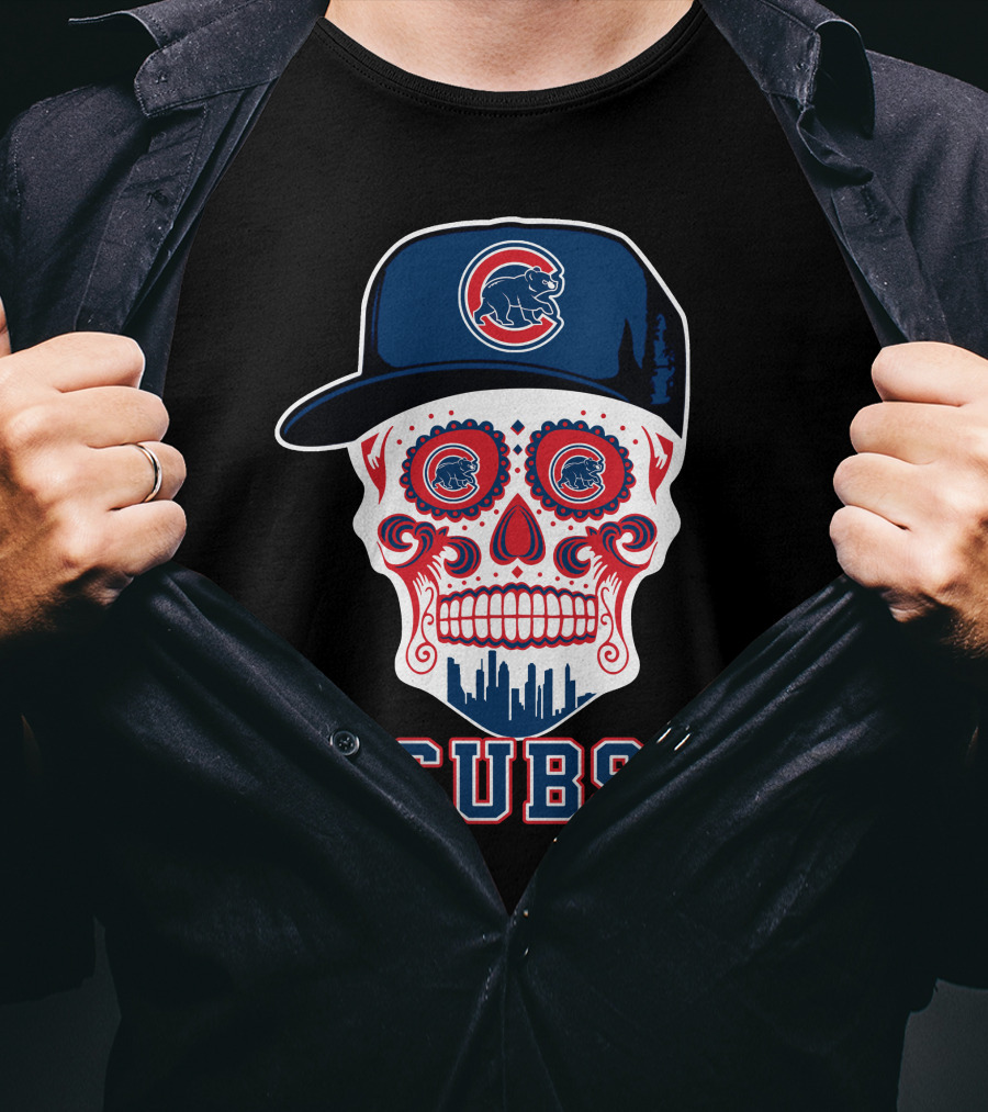 Chicago Cubs Skull Hat Red Blue Skyline T-Shirt