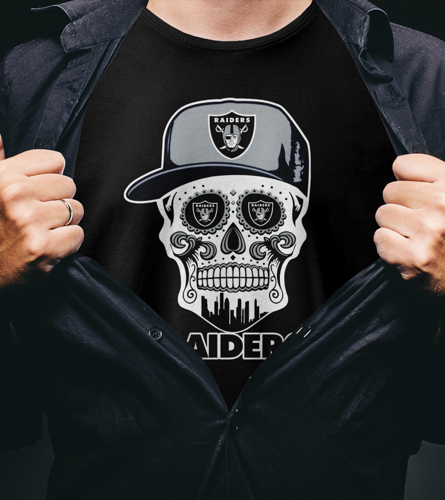 Las Vegas Raiders Skull Cap City Skyline Fun T-Shirt