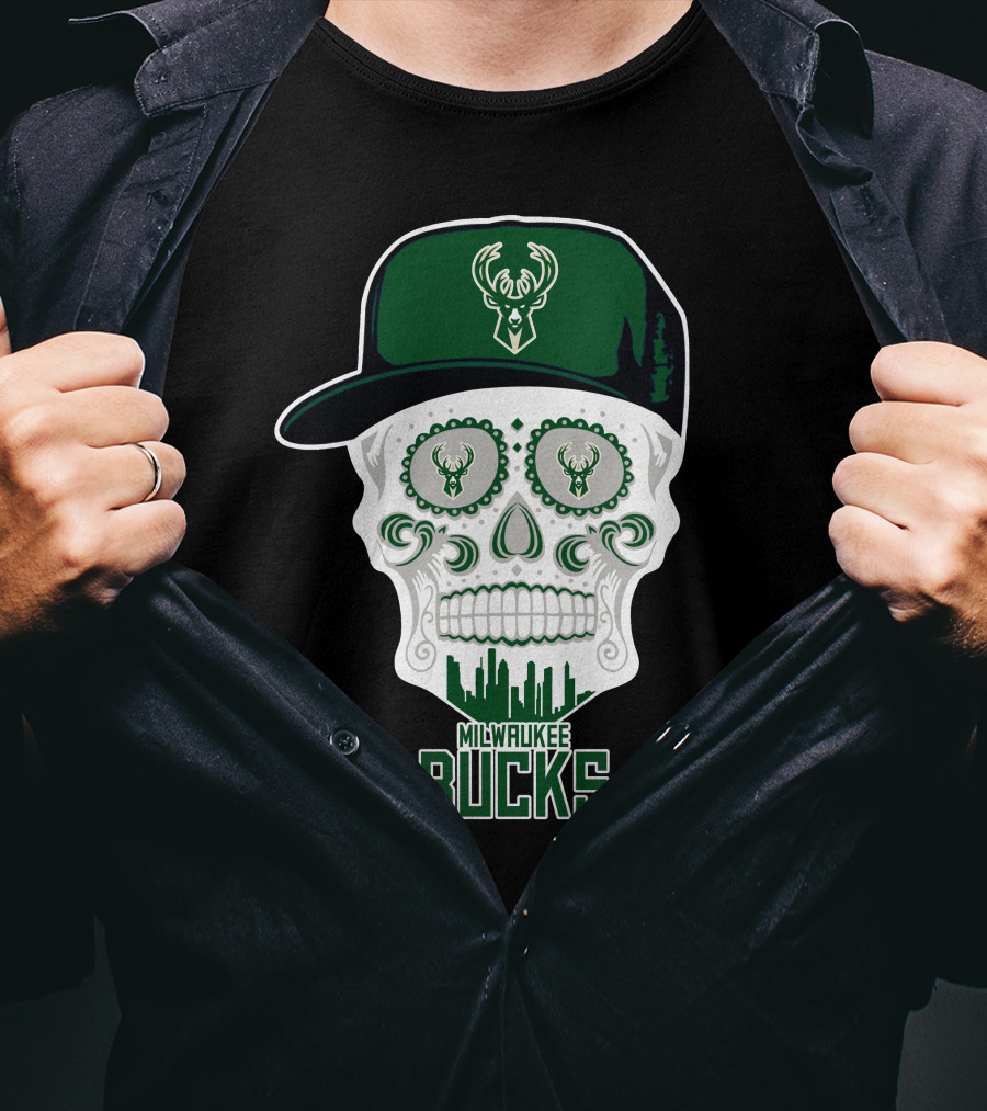 Milwaukee Bucks Skull With Cap And Skyline T-Shirt