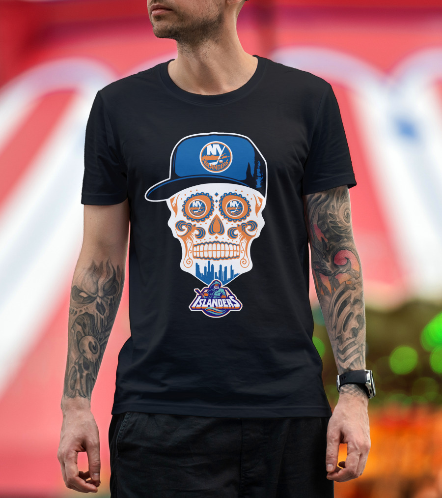 Ny Islanders Skull Logo With Cap And Cityscape T-Shirt