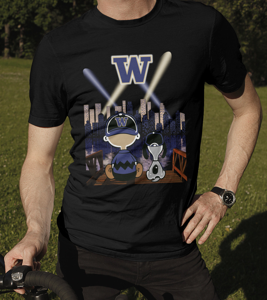 W Washington Huskies City Skyline At Night With Baseball Cap Characters T-Shirt
