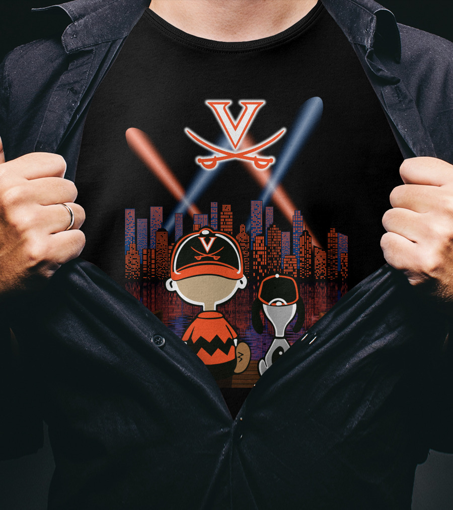 Virginia Cavaliers Snoopy City Night Skyline T-Shirt