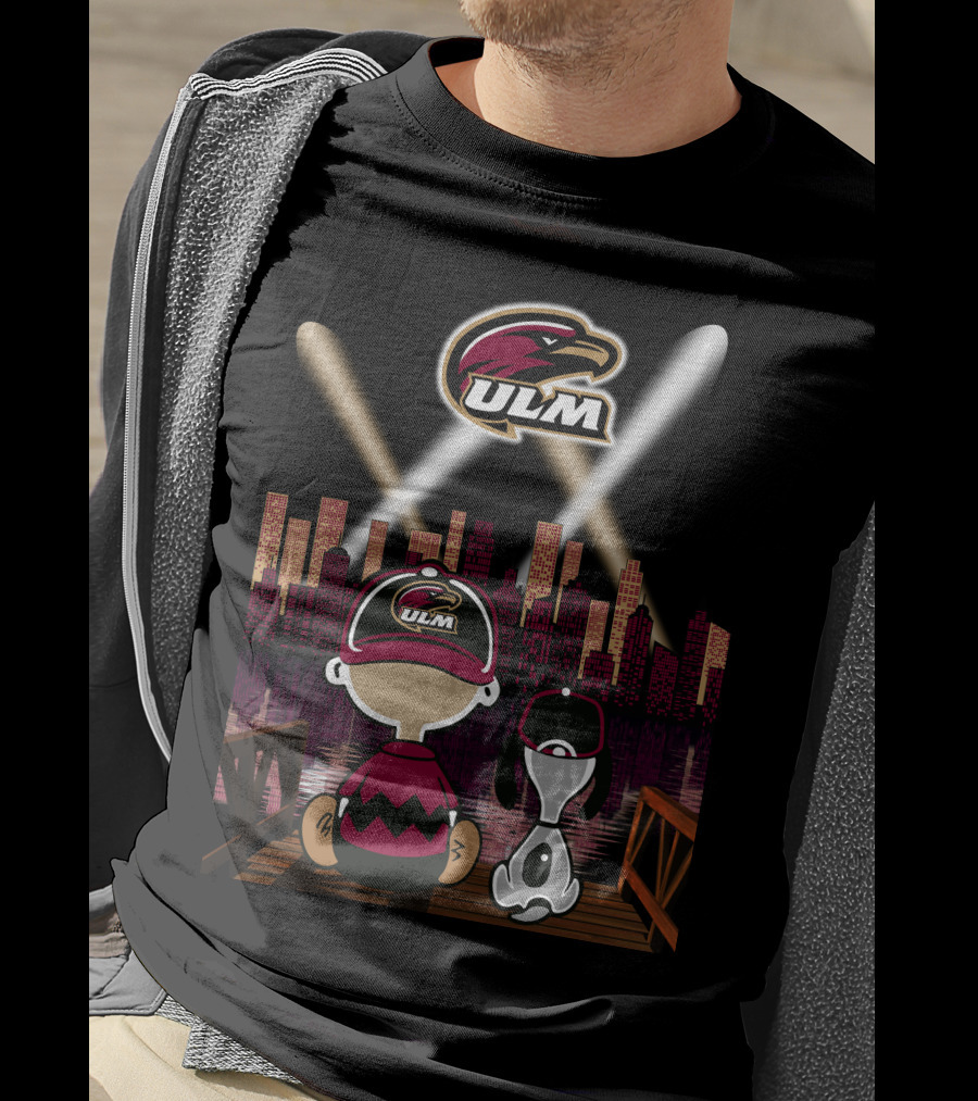Ulm Warhawks City Skyline Night Lights Retro Style T-Shirt
