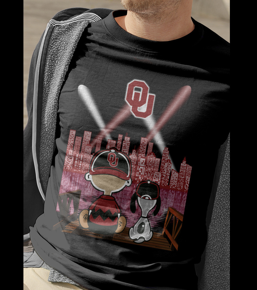Ou Sooners Peanuts Characters With City Skyline At Night T-Shirt