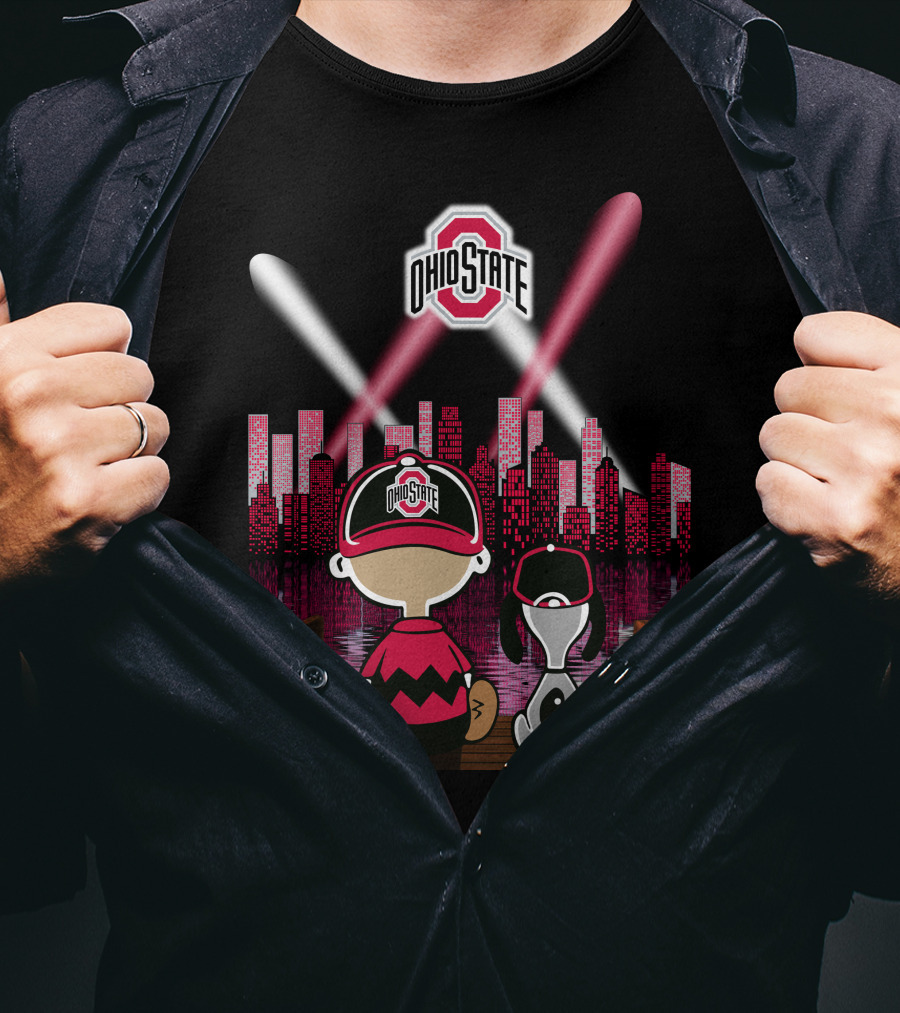 Ohio State Buckeyes Charlie Brown Snoopy City Skyline Night Scene T-Shirt