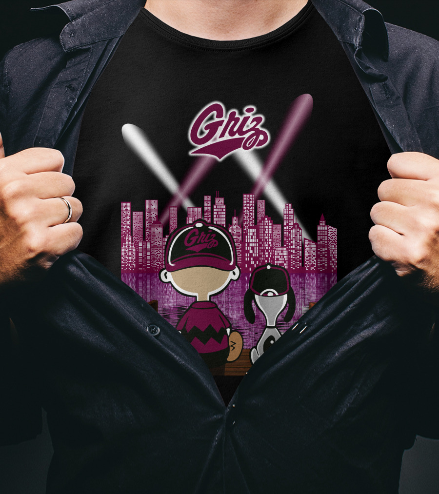 Griz 53 Montana Grizzlies City By Night Skyline With Dog And Child On Bridge T-Shirt