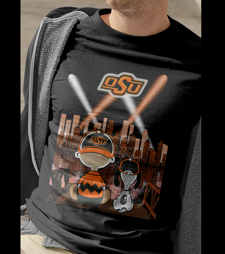 Osu Oklahoma State Cowboys City By Night Skyline T-Shirt