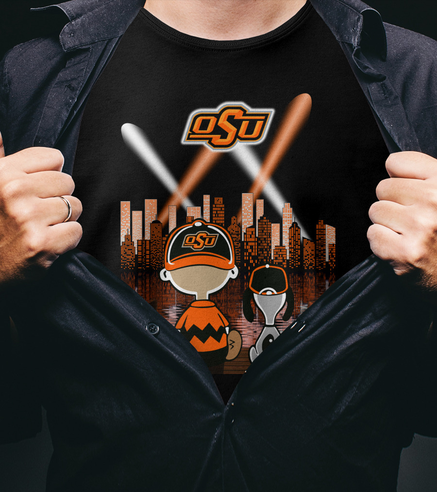 Osu Oklahoma State Cowboys City By Night Skyline T-Shirt