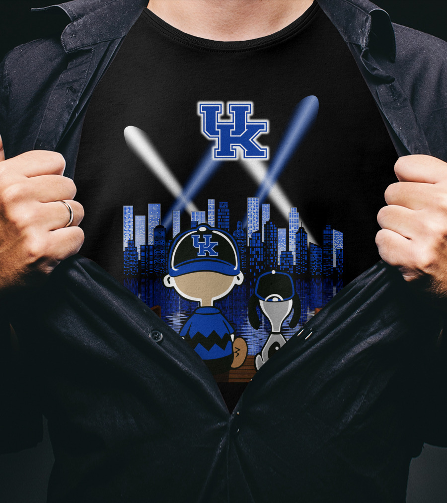Uk Wildcats Nighttime Cityscape With Cartoon Characters T-Shirt