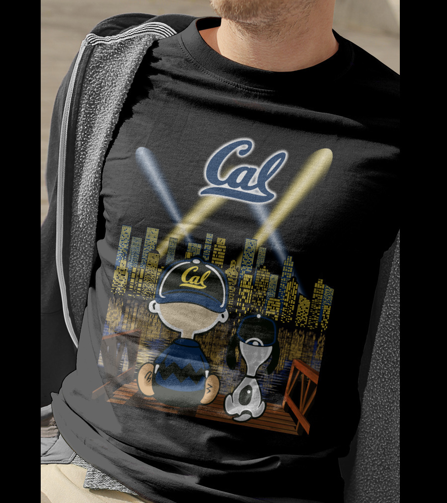 Cal Golden Bears Night Skyline With Dog And City Lights T-Shirt