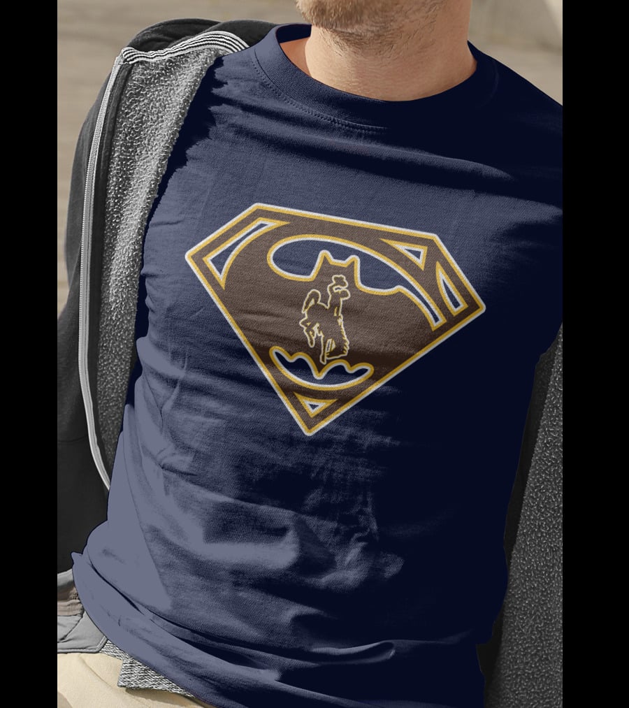 Wyoming Cowboys Superman Batman Logo Fusion T-Shirt
