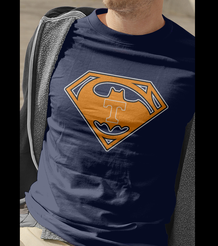 Superman Batman Tennessee Volunteers Logo T-Shirt