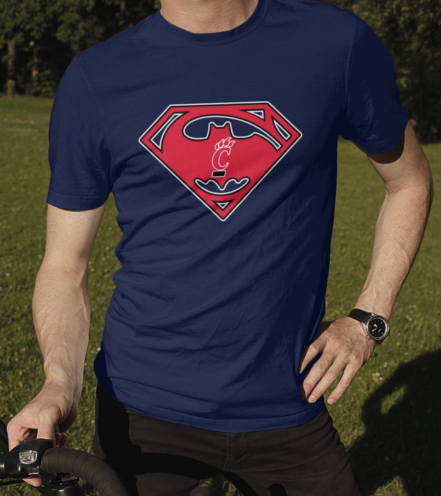 Cincinnati Bearcats Superhero Logo 1984 T-Shirt