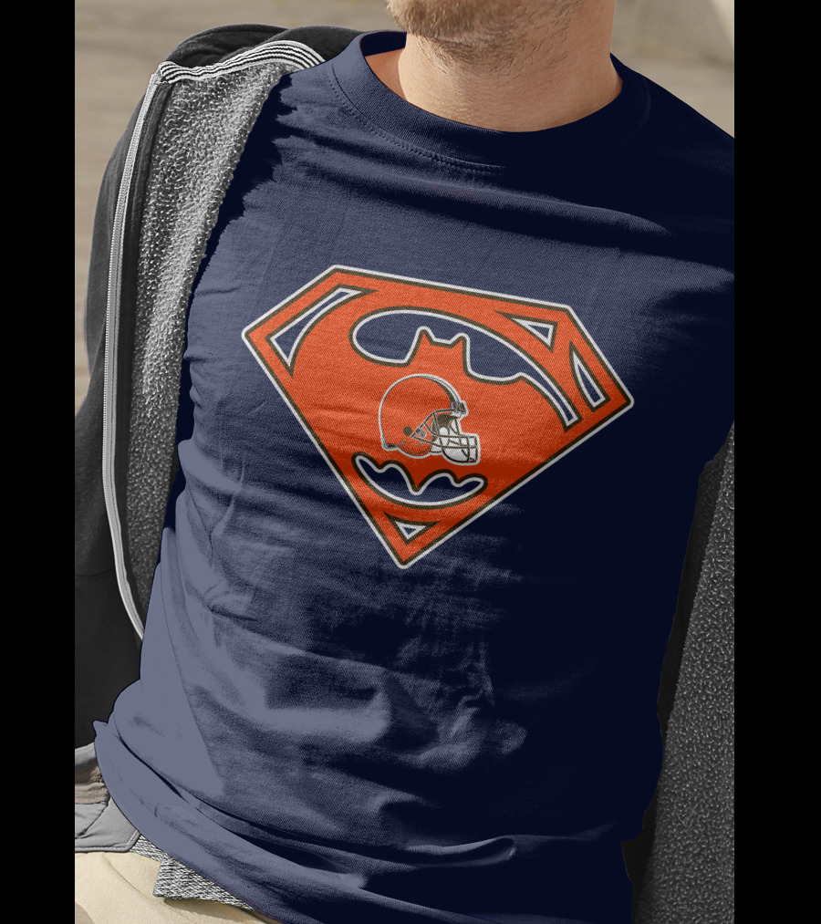 Cleveland Browns Superman Batman Logo Nfl Fan Helmet T-Shirt