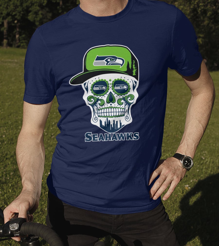 Seattle Seahawks Skull Art With Team Logo And Skyline T-Shirt