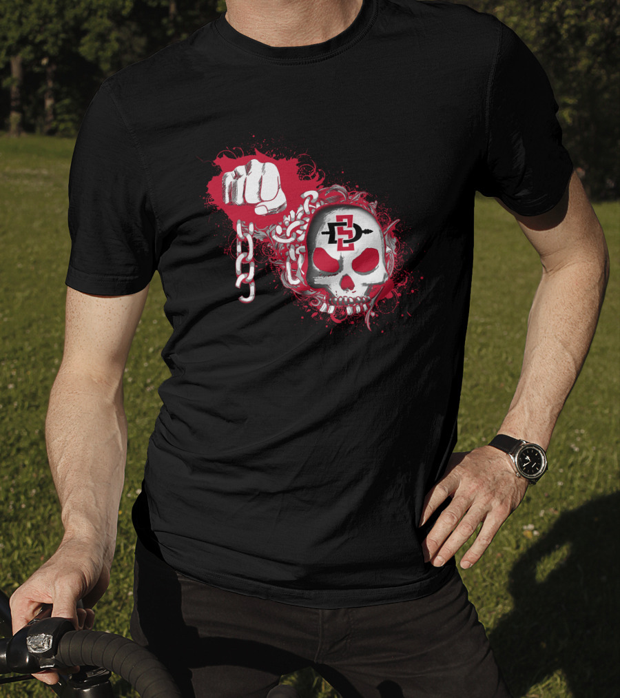 San Diego State Aztecs Skull And Fist With Chains T-Shirt