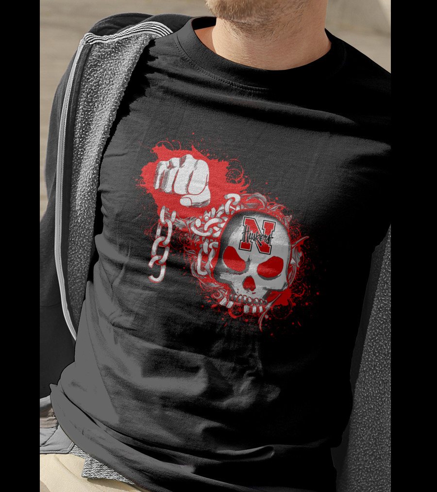 Nebraska Cornhuskers Skull With Chains And Fist T-Shirt