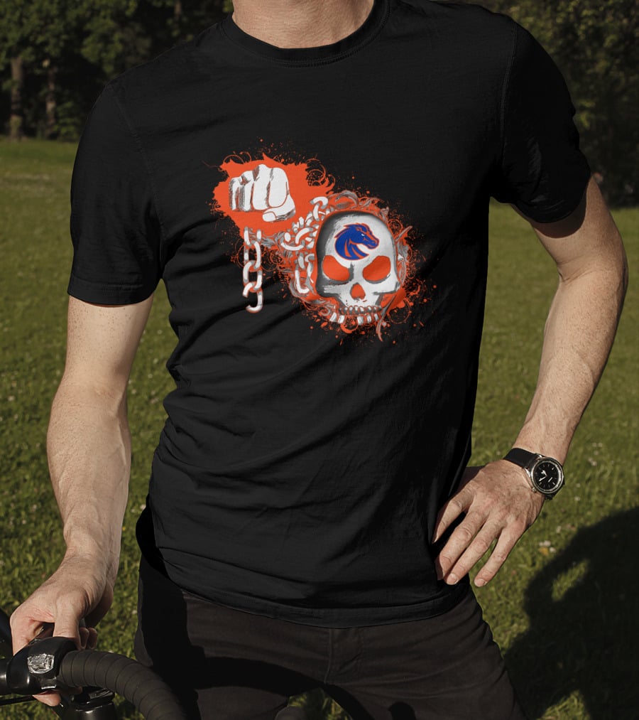 Fist And Skull Chains Boise State Broncos T-Shirt