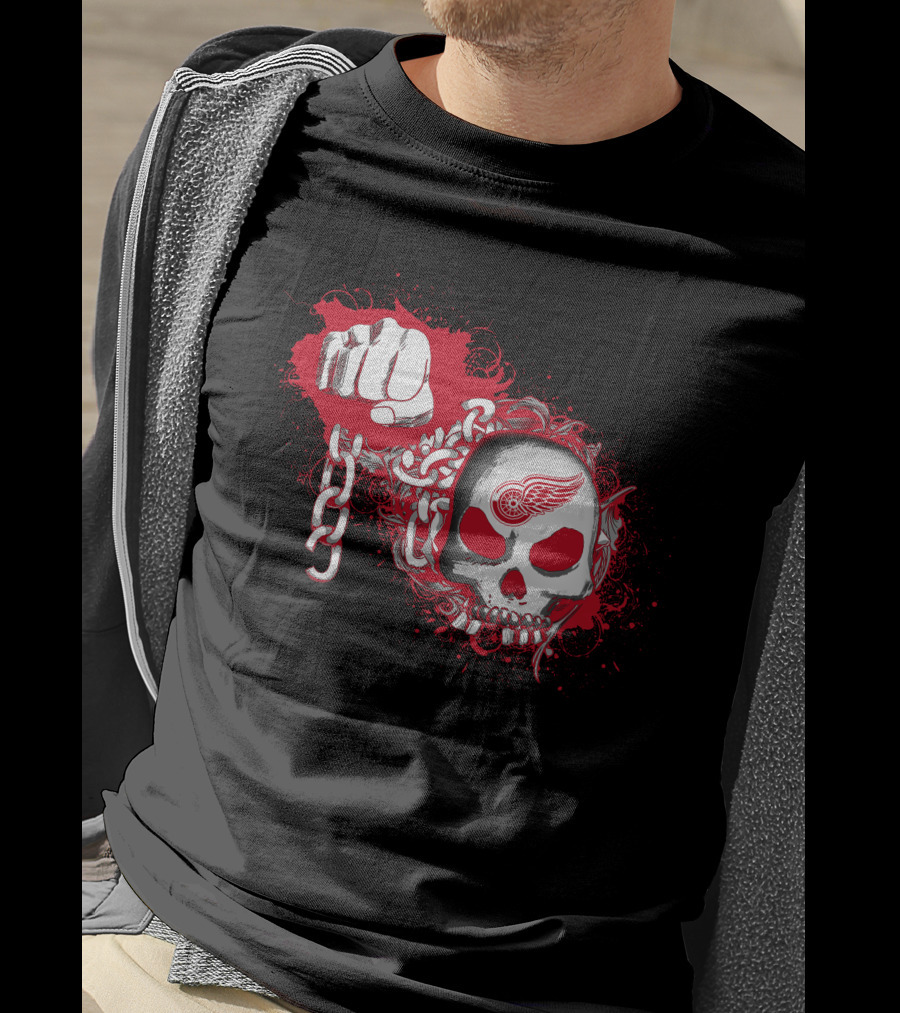 Detroit Red Wings Skull And Fist With Chains T-Shirt
