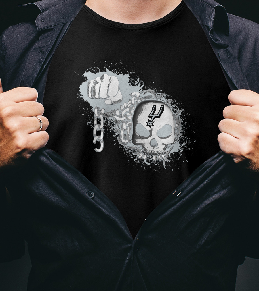 San Antonio Spurs Skull And Fist 196 T-Shirt
