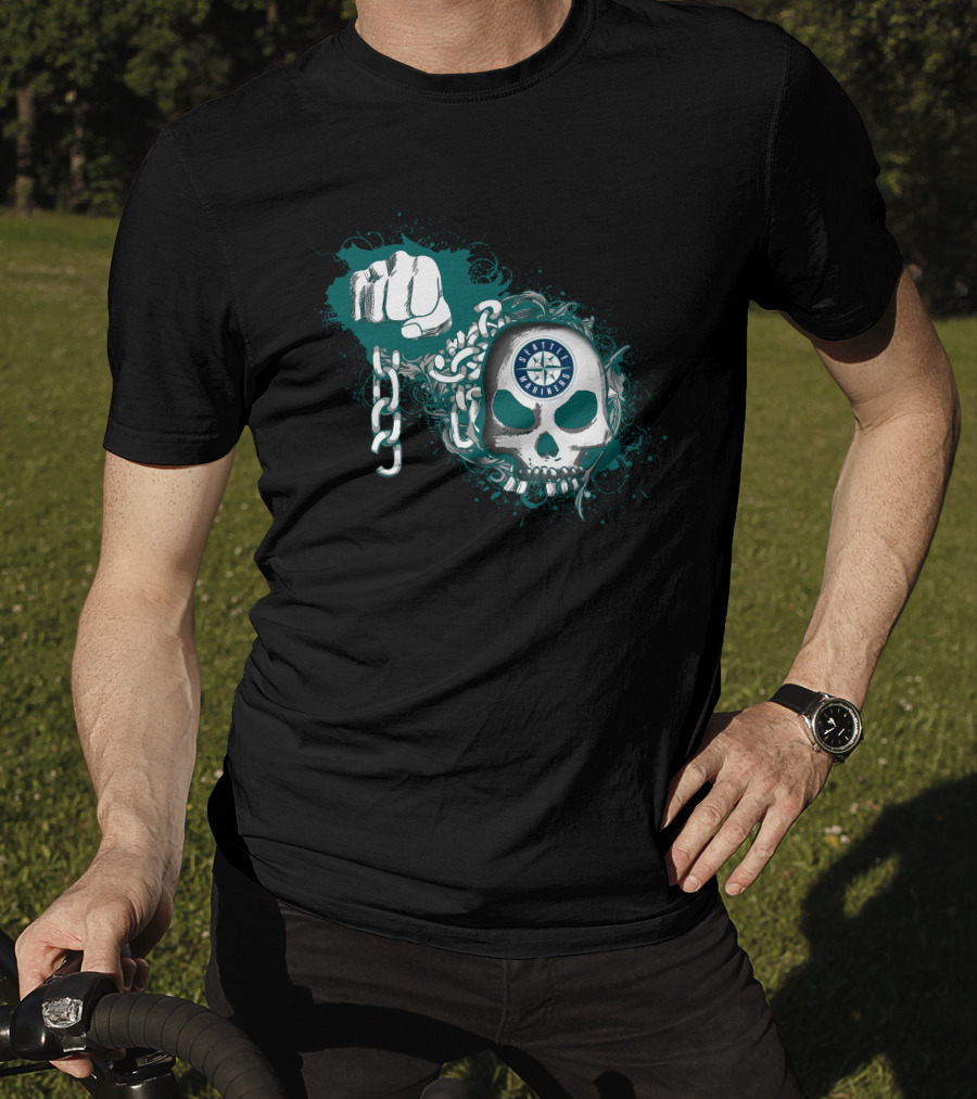 Seattle Mariners Skull Chain Fist T-Shirt